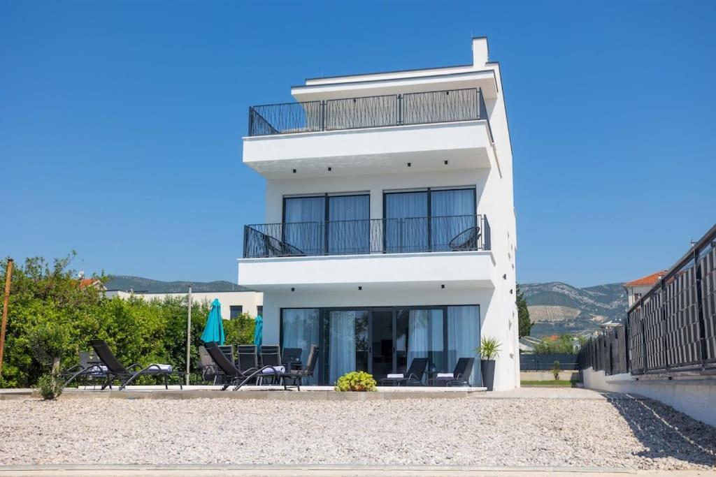 Beachfront Villa Sol&Mar With Heated Pool And Jacuzzi Kastela Exterior photo